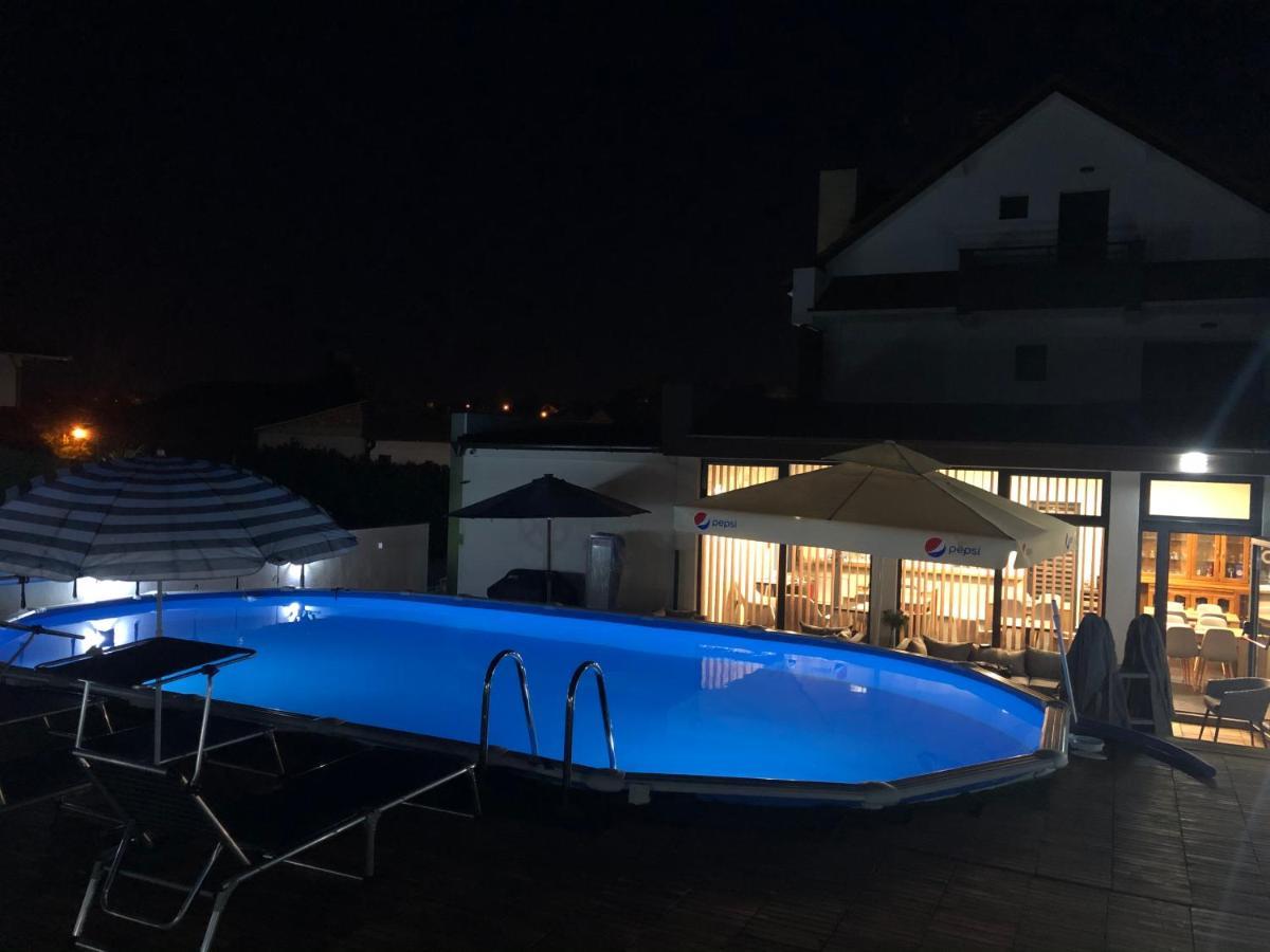 סמדרבו Luxury Apartments 88 מראה חיצוני תמונה